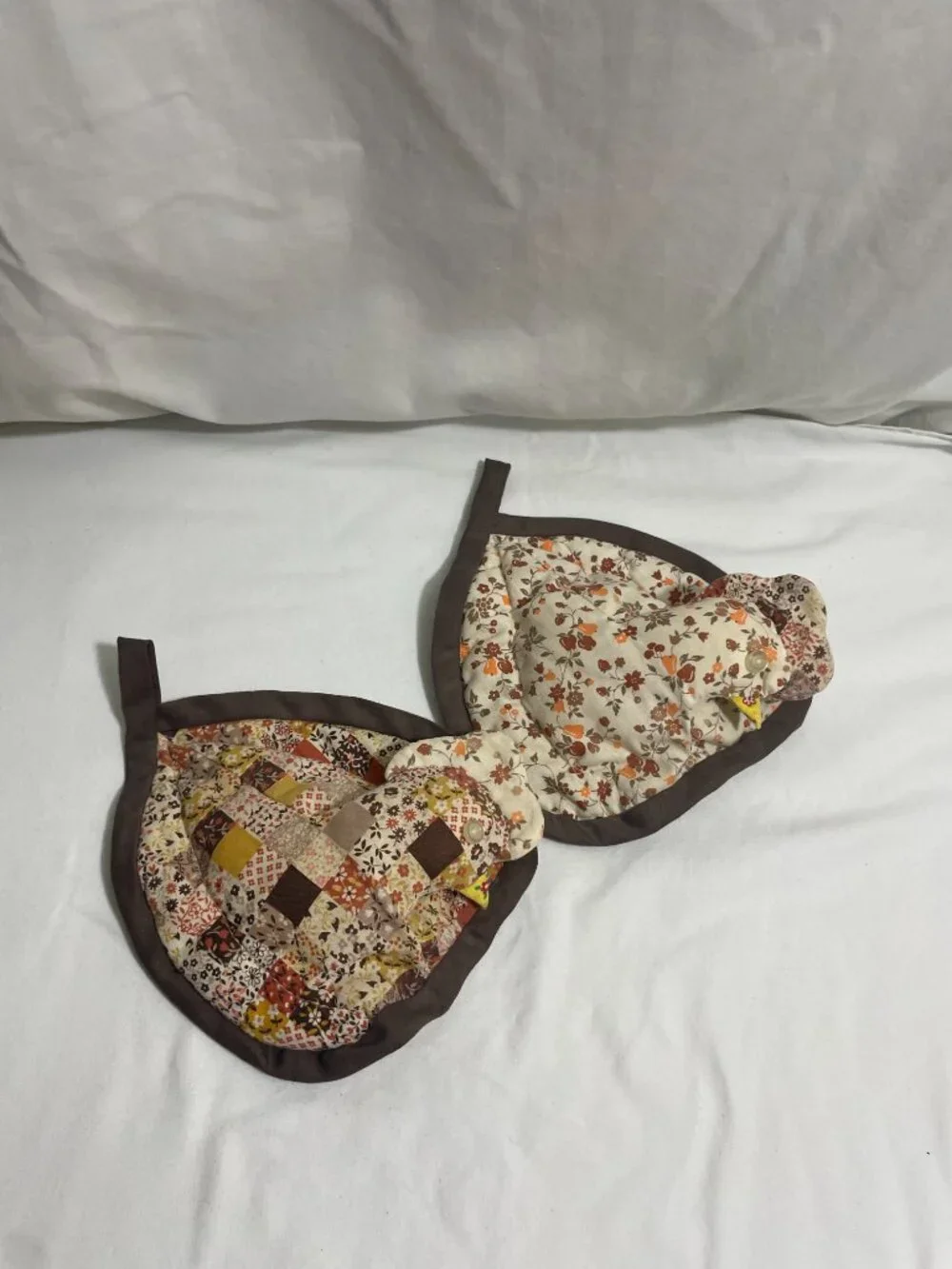 Vintage Handmade Quilted Chicken Pot Holders Set of 2 Brown Floral Patchwork
